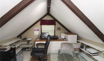 27 Partridge Dr, Agency, MO 64401