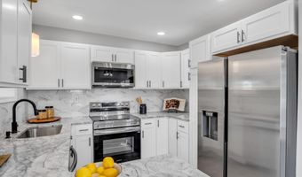 77 MOULSTOWN Rd, Abbottstown, PA 17301