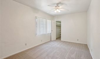 10018 San Vincente Ave, South Gate, CA 90280