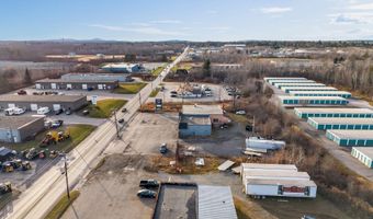 1567 Hammond St, Bangor, ME 04401