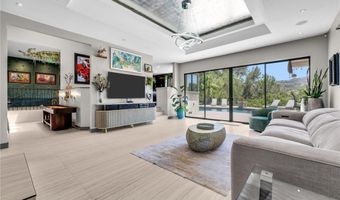 375 S Via Montanera, Anaheim, CA 92807