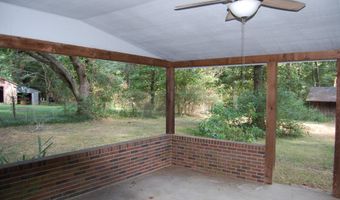 312 DEWING St, Bastrop, LA 71220