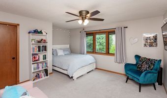 3210 NW Boulder Brook Pl, Ankeny, IA 50023