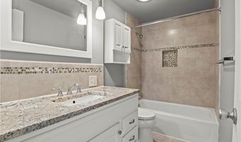 35 Groton Dr G, Amherst, NY 14228