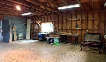 163 N Washington St, Alderson, WV 24910