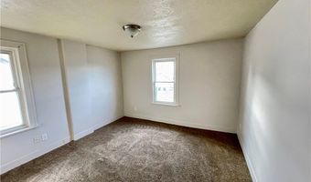 495 Elbon Ave, Akron, OH 44306