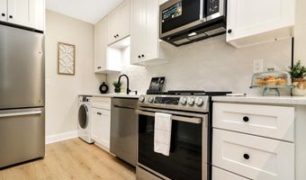 7980 AUDUBON Ave 203, Alexandria, VA 22306