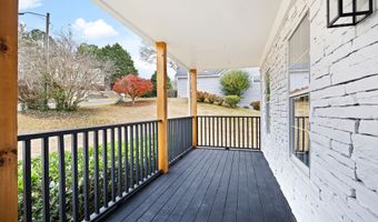 1029 Regency Dr, Acworth, GA 30102