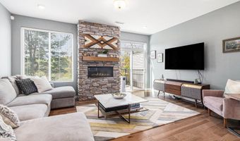 2759 Bristol Ridge Dr, Ann Arbor, MI 48105