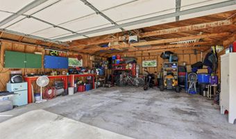 1420 N OWAISSA St, Appleton, WI 54911