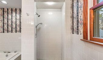 101 Cobble Hill Rd, Lincoln, RI 02865