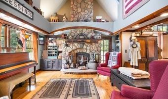 15333 Hillside Dr, Archie, MO 64725