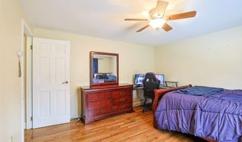 4 Panorama Dr, Alloway, NJ 07461