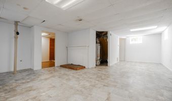 1226 N TAYLOR St, Arlington, VA 22201