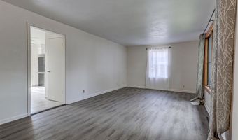 1819 W COMMERCIAL St, Appleton, WI 54914