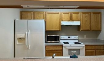 2652 S Knightsbridge, Ann Arbor, MI 48105