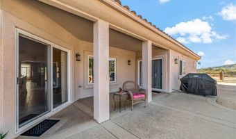 10204 Mount Olympus Valley Rd, Fallbrook, CA 92028