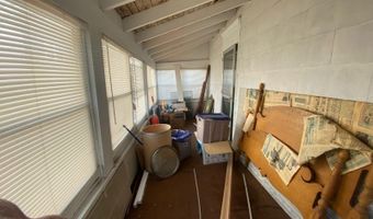 36 Prospect St, Andover, NJ 07801