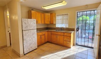 1017 Maluna St, Honolulu, HI 96818