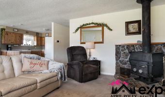 261 Hemlock St, Buffalo, WY 82834
