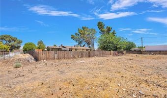 15530 Dakota Rd, Apple Valley, CA 92307