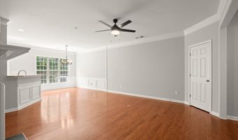 121 Finsbury Ln, Woodstock, GA 30188