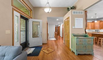 N3880 ANITA WIECKERT Road, Appleton, WI 54913