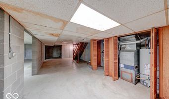 1715 Towe String Rd, Indianapolis, IN 46217