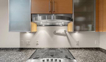 801 KEY Hwy T-65, Baltimore, MD 21230