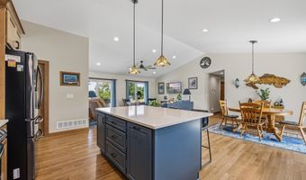 1402 Brophy Park Rd NW, Alexandria, MN 56308