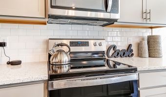 5 Walnut Mill Way Plan: Henley, Ashville, OH 43103