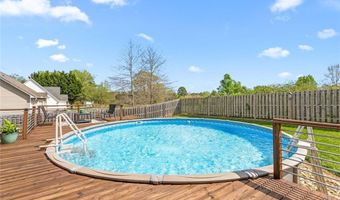 108 Brightleaf Ct, Archdale, NC 27263