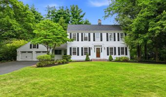 5 Beaver Pond Rd, Albany, NY 12211