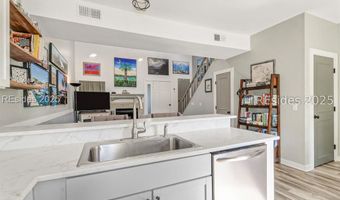 5 Gumtree Rd H-3, Hilton Head Island, SC 29926