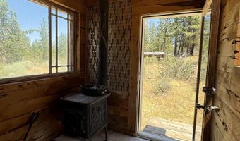49677 S Packsaddle Cir, Beatty, OR 97621
