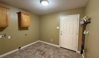 2106 Duane Dr, Beebe, AR 72012