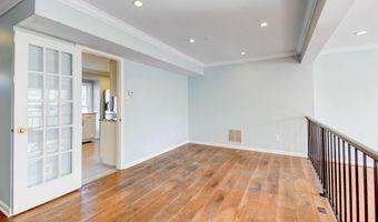 4472 RUGGLES Ct, Annandale, VA 22003