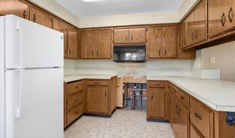 16381 HUNTER Ave, Oregon City, OR 97045