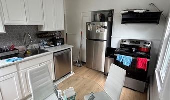 94 Warner St B, Newport, RI 02840