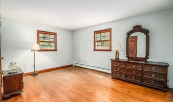 21 Lillinonah Dr, Brookfield, CT 06804