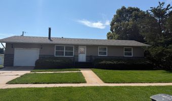 412 H St, Aurora, NE 68818