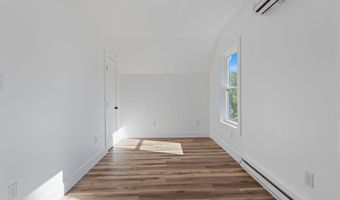 100 Court St, Alfred, ME 04002