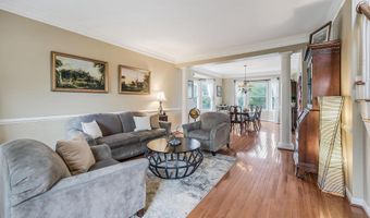 43799 ABBOTT Pl, Ashburn, VA 20147