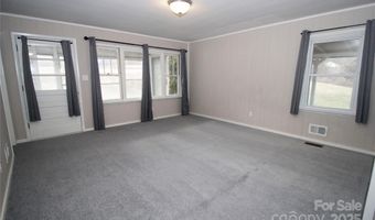 376 Mills Gap Rd TR 1, Asheville, NC 28803