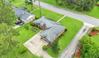 2704 PINE MANOR Ln, Albany, GA 31707