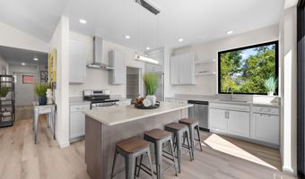 360 ROARK Way, Amherst, WI 54409