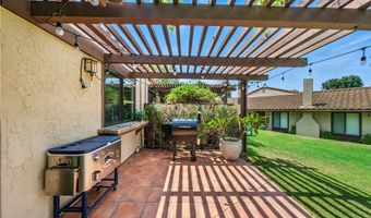 2113 David Dr, Escondido, CA 92026