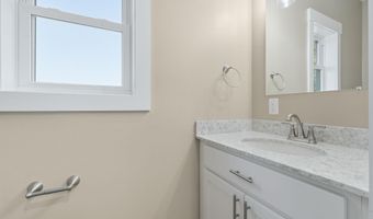 206 W Lincoln St, Ashley, IN 46705
