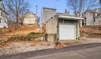 23 St Thomas St, Airville, PA 15203