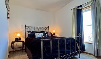 33 Oxbow Rd, Buffalo, WY 82834
